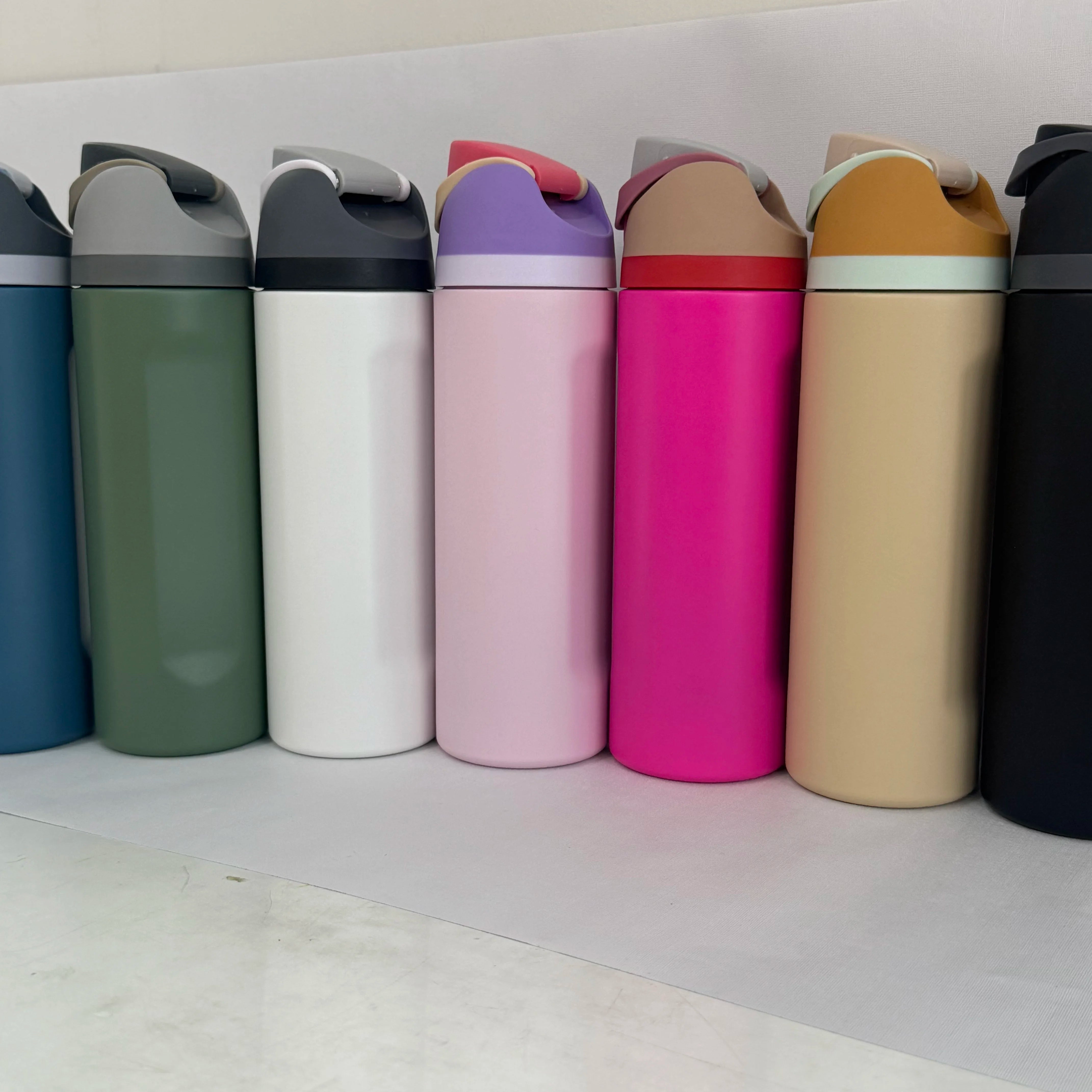 Best-selling Fruit Car Cup Stainless Steel Insulated Cup Large-capacity Portable Handheld Sports Exclusive Water Cup