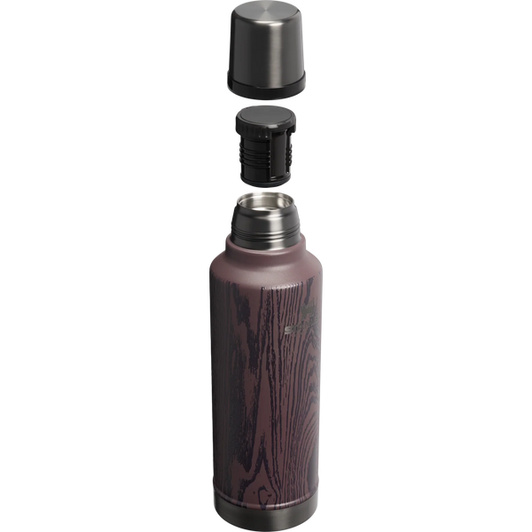 The Cheers & Cheer Classic Legendary Bottle | 2 QT