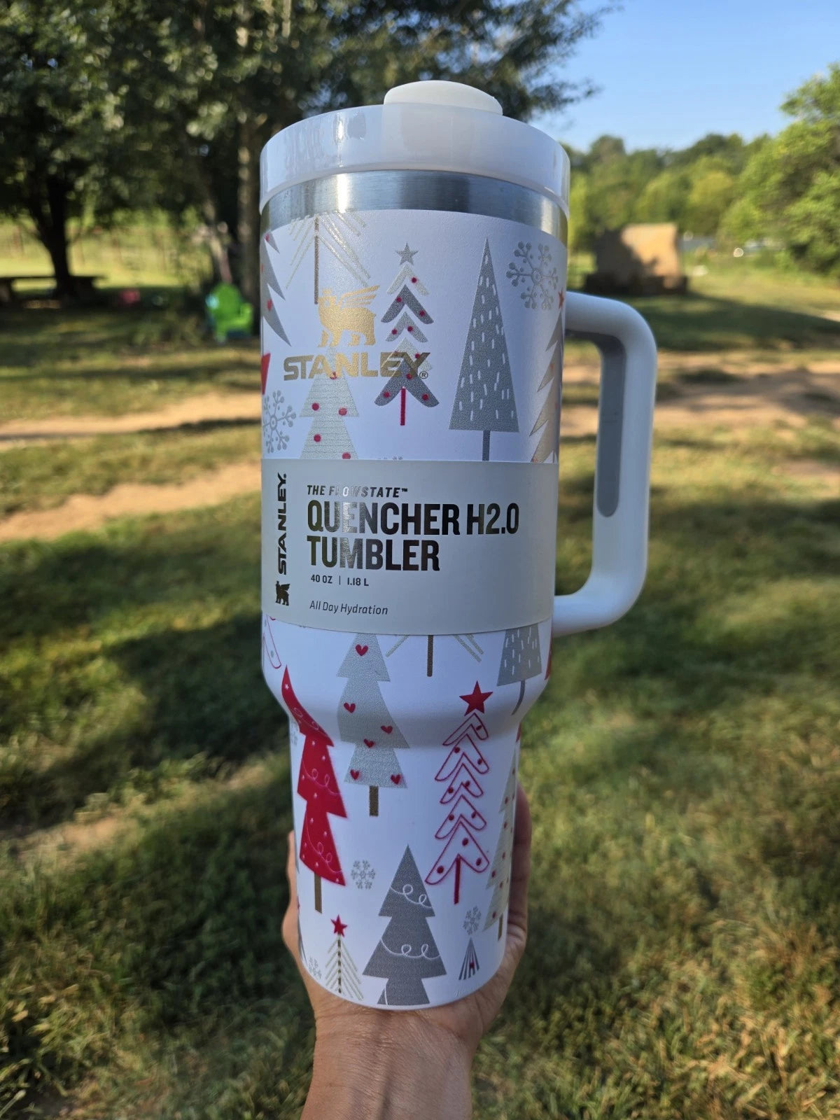 Stanley Quencher H2.0 Flowstate HOLIDAY White Red 40 Oz